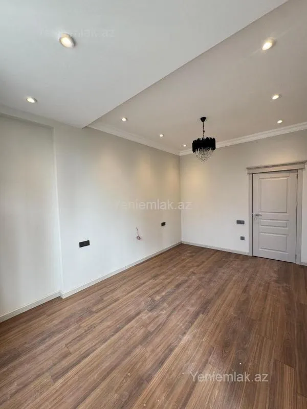 Satılır 2 otaqlı yeni tikili 62 m²
