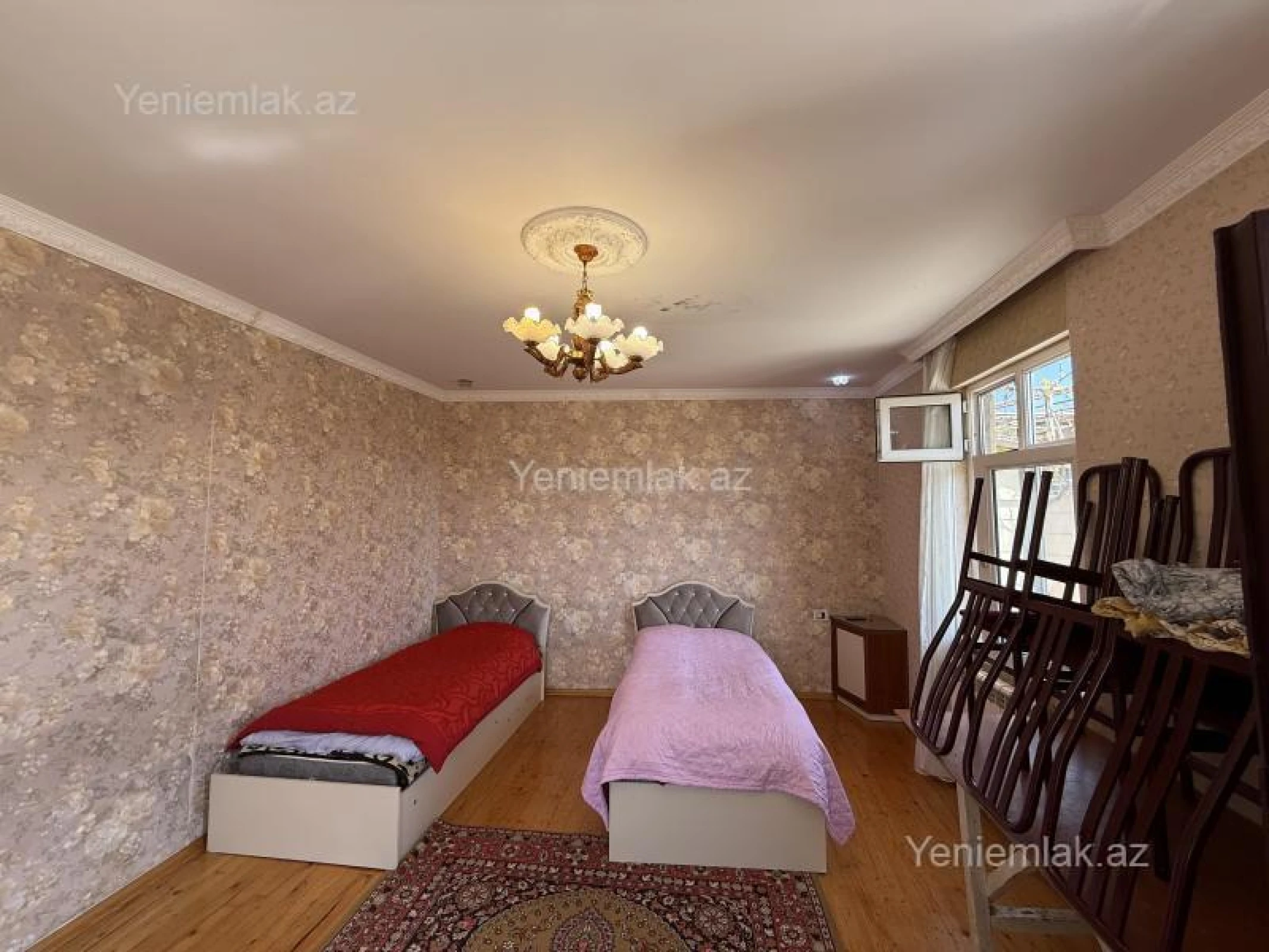 Satılır 6 otaqlı həyət evi 200 m²