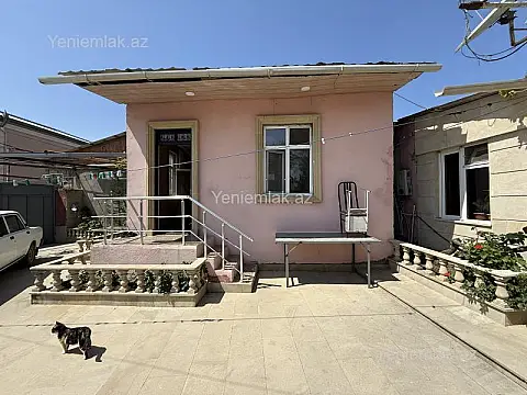 Satılır 6 otaqlı həyət evi 200 m²