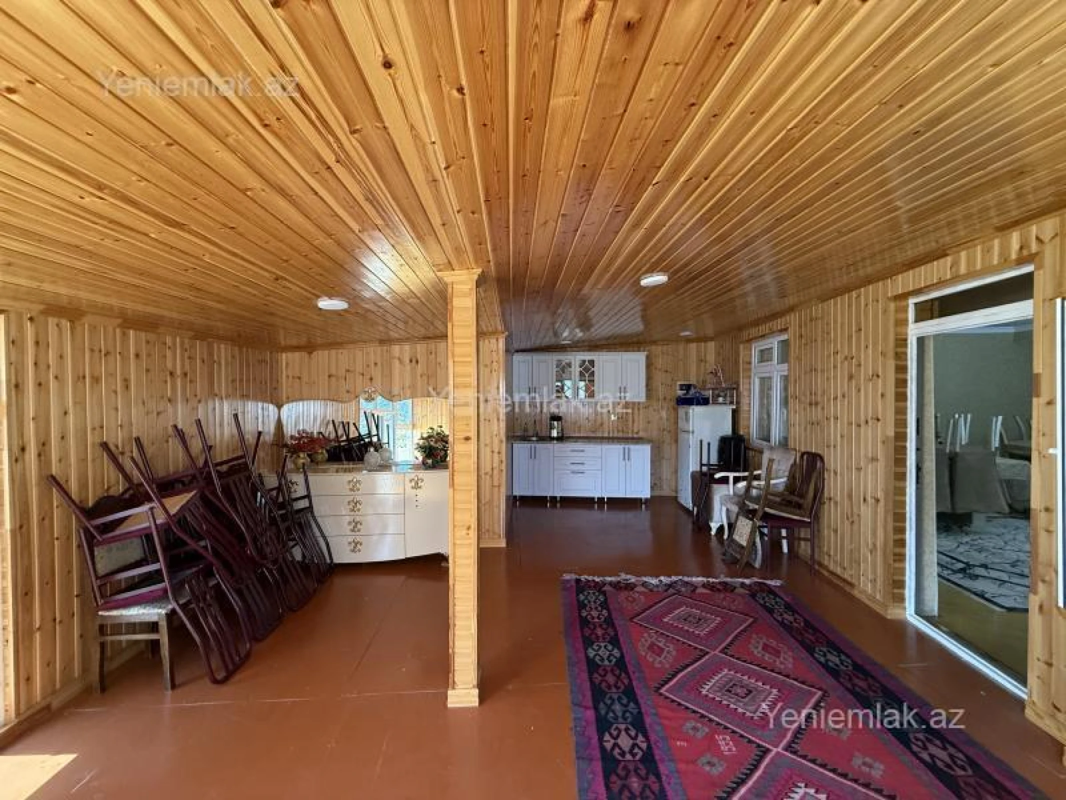 Satılır 6 otaqlı həyət evi 200 m²