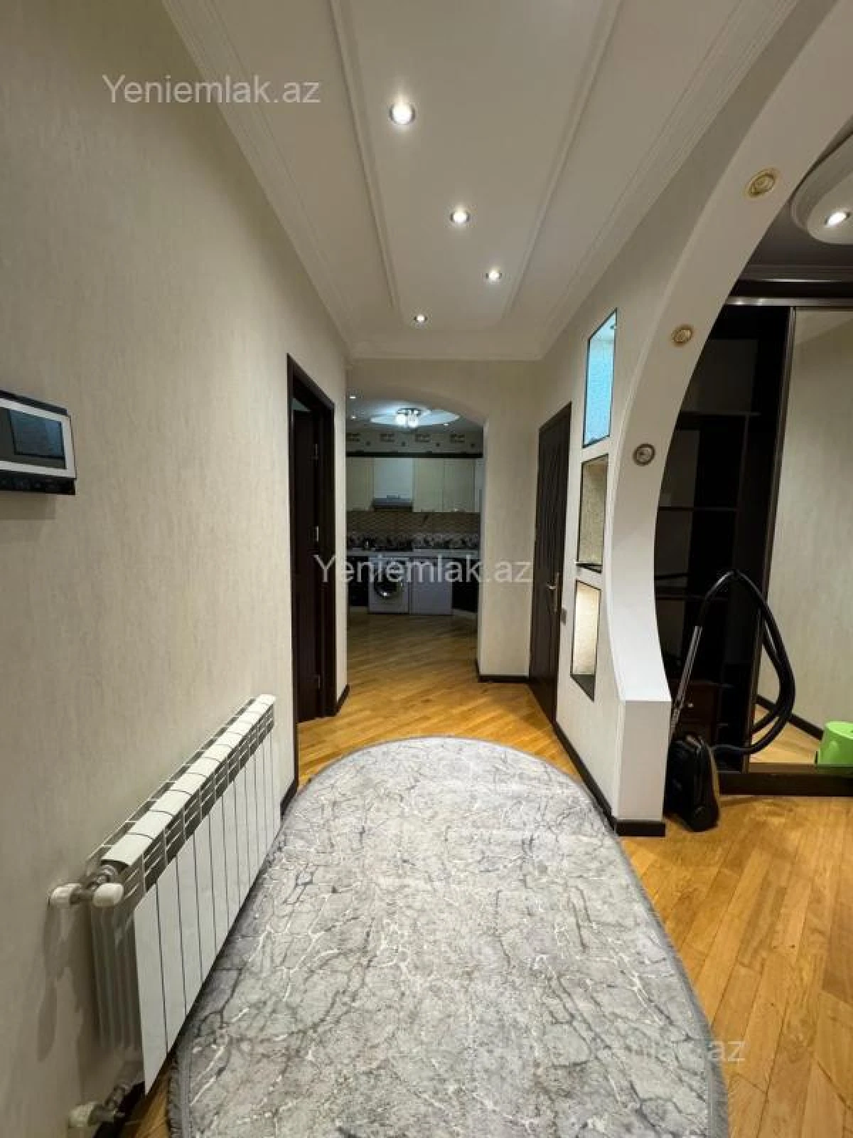 Satılır 3 otaqlı yeni tikili 100 m²