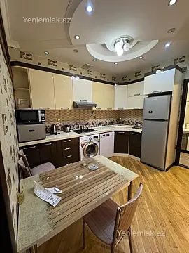 Satılır 3 otaqlı yeni tikili 100 m²