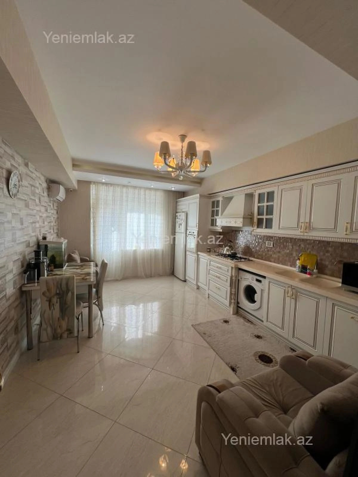 Satılır 3 otaqlı yeni tikili 150 m²