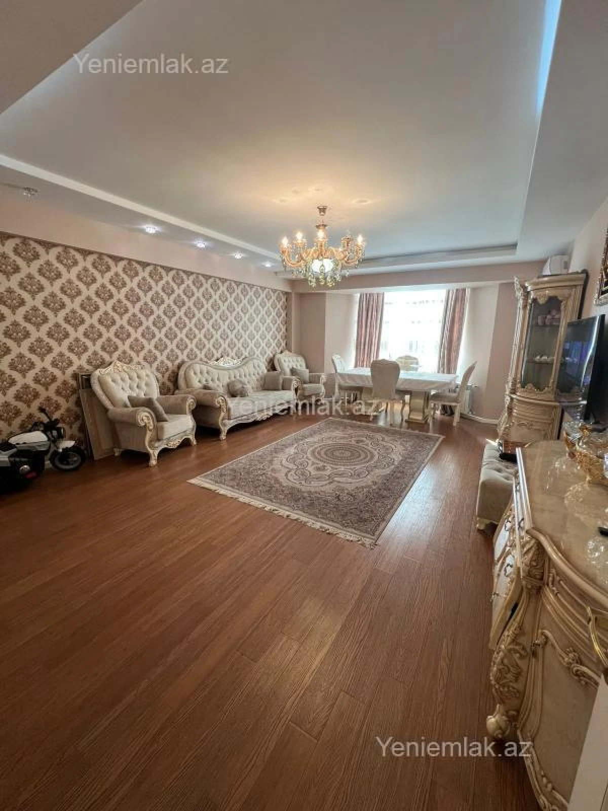 Satılır 3 otaqlı yeni tikili 150 m²