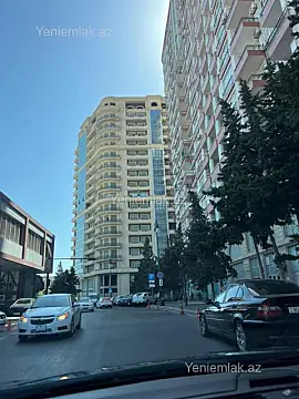 Satılır 3 otaqlı yeni tikili 150 m²