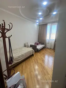 Satılır 3 otaqlı yeni tikili 120 m²
