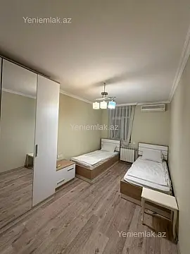 Satılır 3 otaqlı köhnə tikili 85 m²