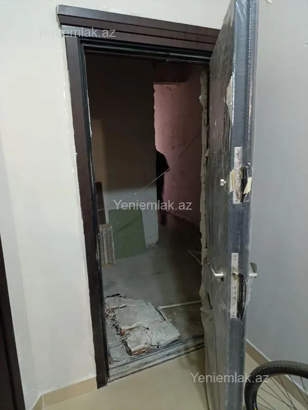 Satılır 3 otaqlı yeni tikili 125 m²