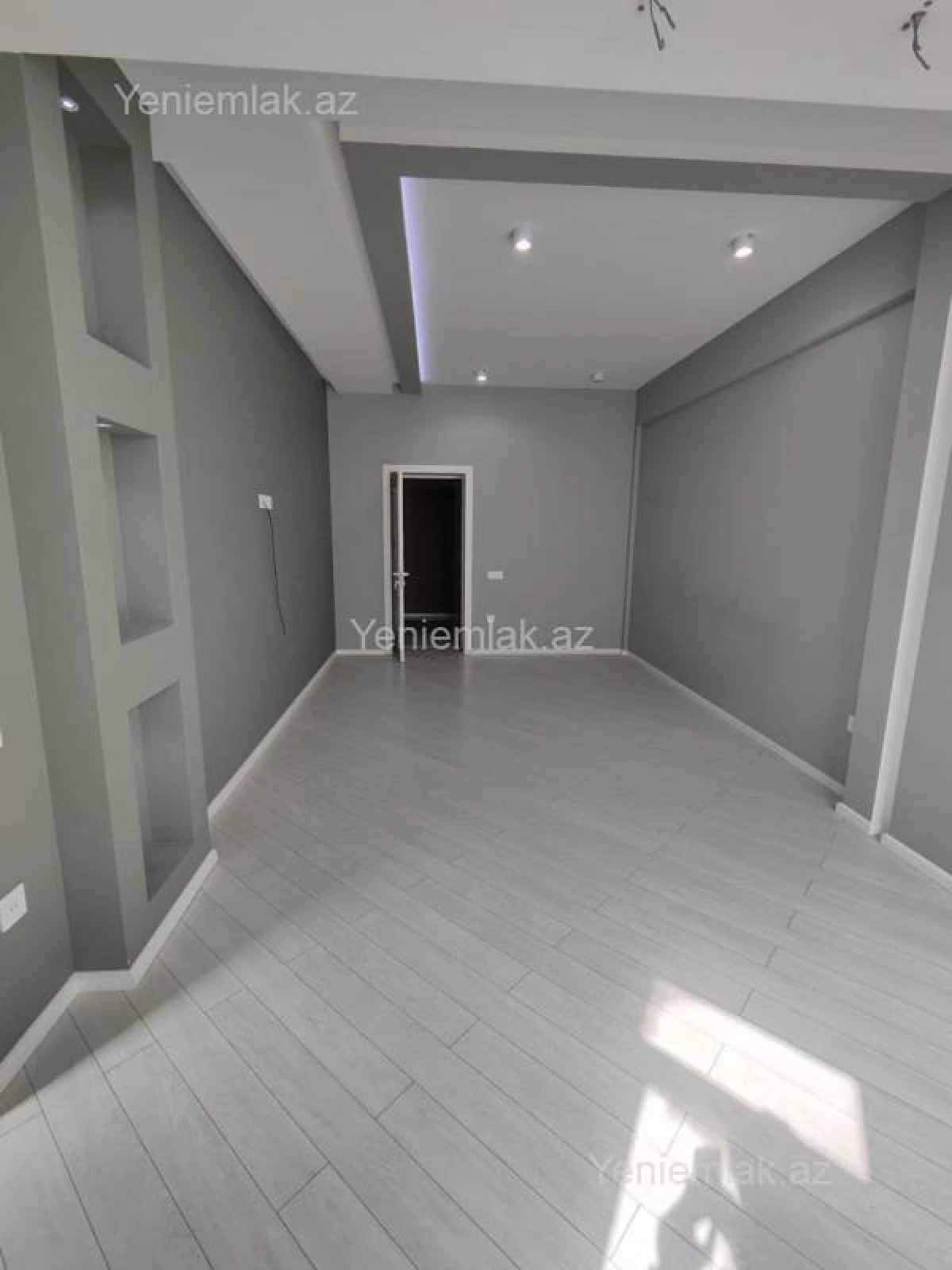 Satılır 2 otaqlı yeni tikili 69 m²