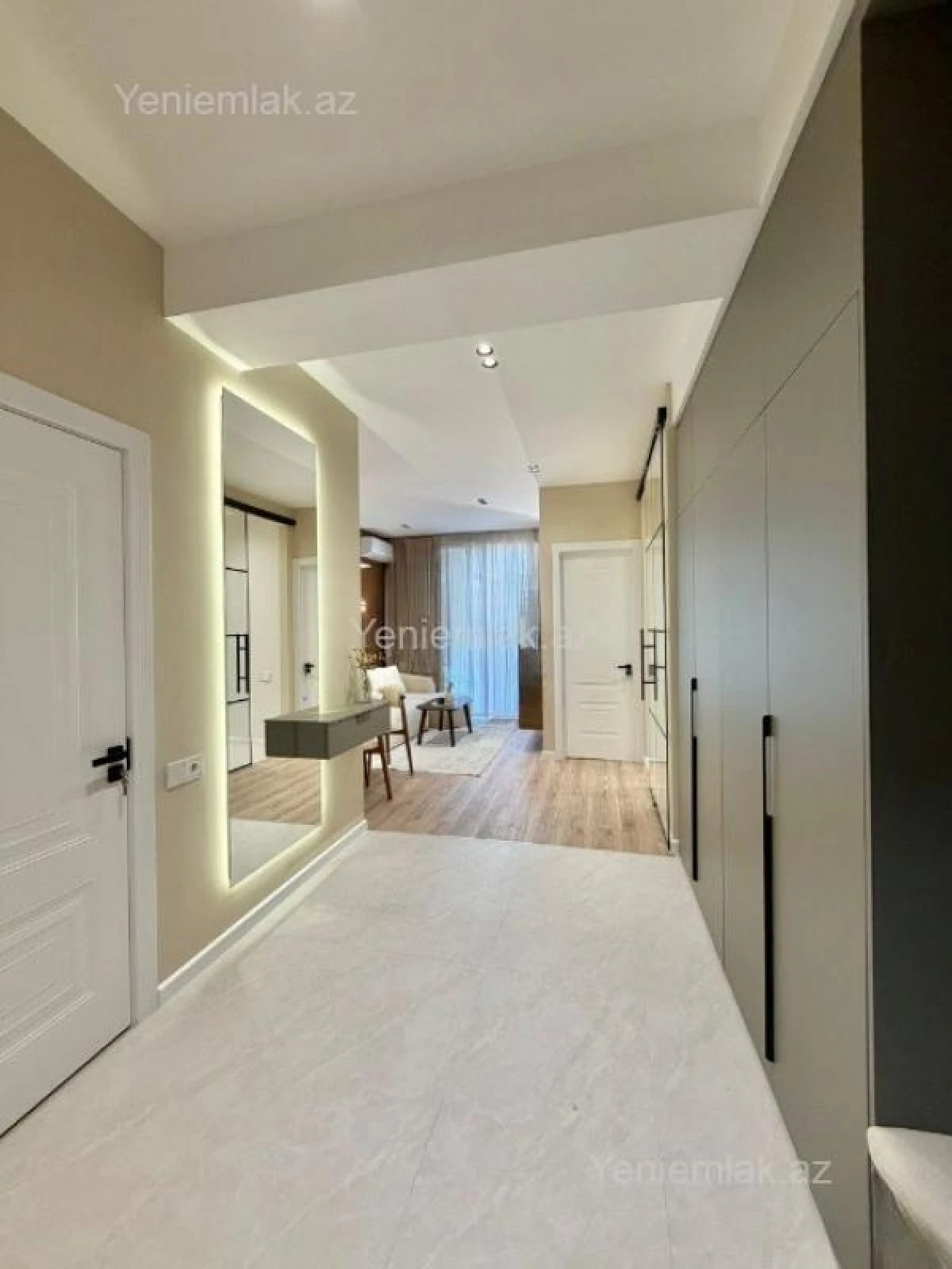 Satılır 2 otaqlı yeni tikili 55 m²