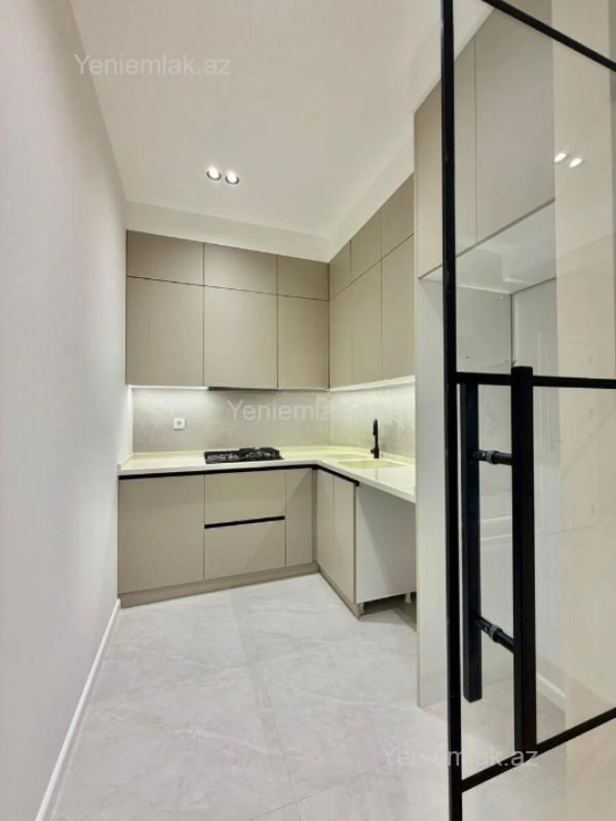 Satılır 2 otaqlı yeni tikili 55 m²