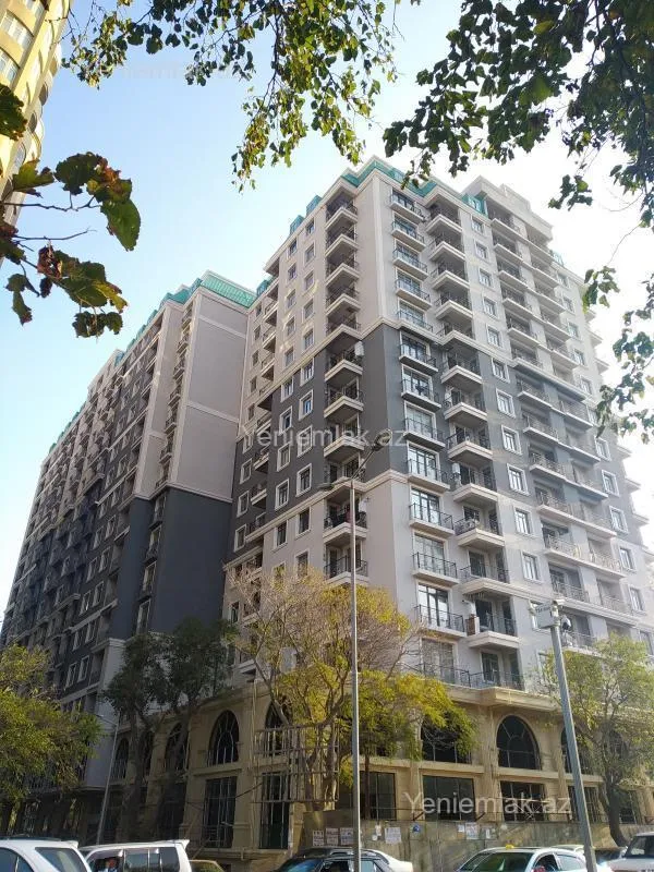 Satılır 2 otaqlı yeni tikili 66 m²