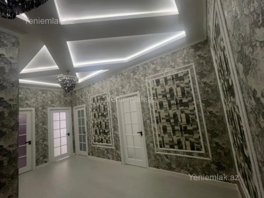 Satılır 3 otaqlı yeni tikili 127 m²