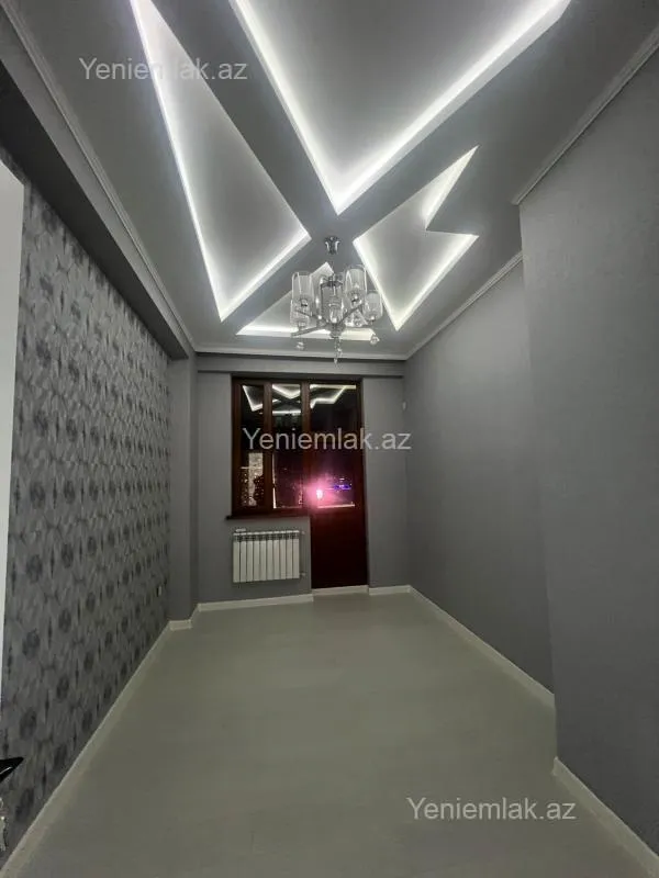 Satılır 3 otaqlı yeni tikili 127 m²