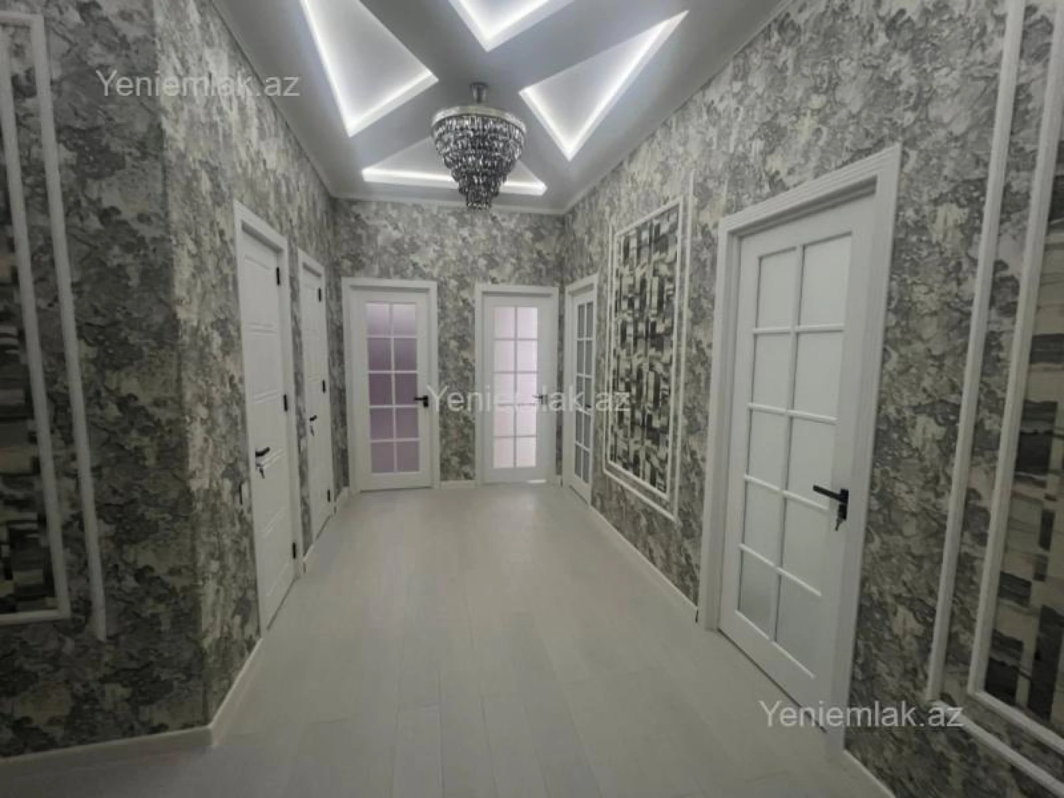 Satılır 3 otaqlı yeni tikili 127 m²