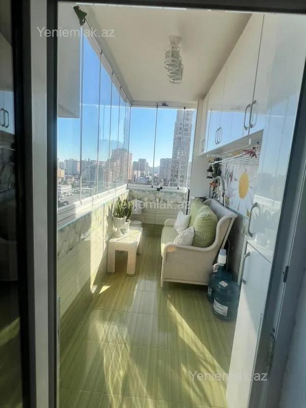 Satılır 3 otaqlı yeni tikili 135 m²