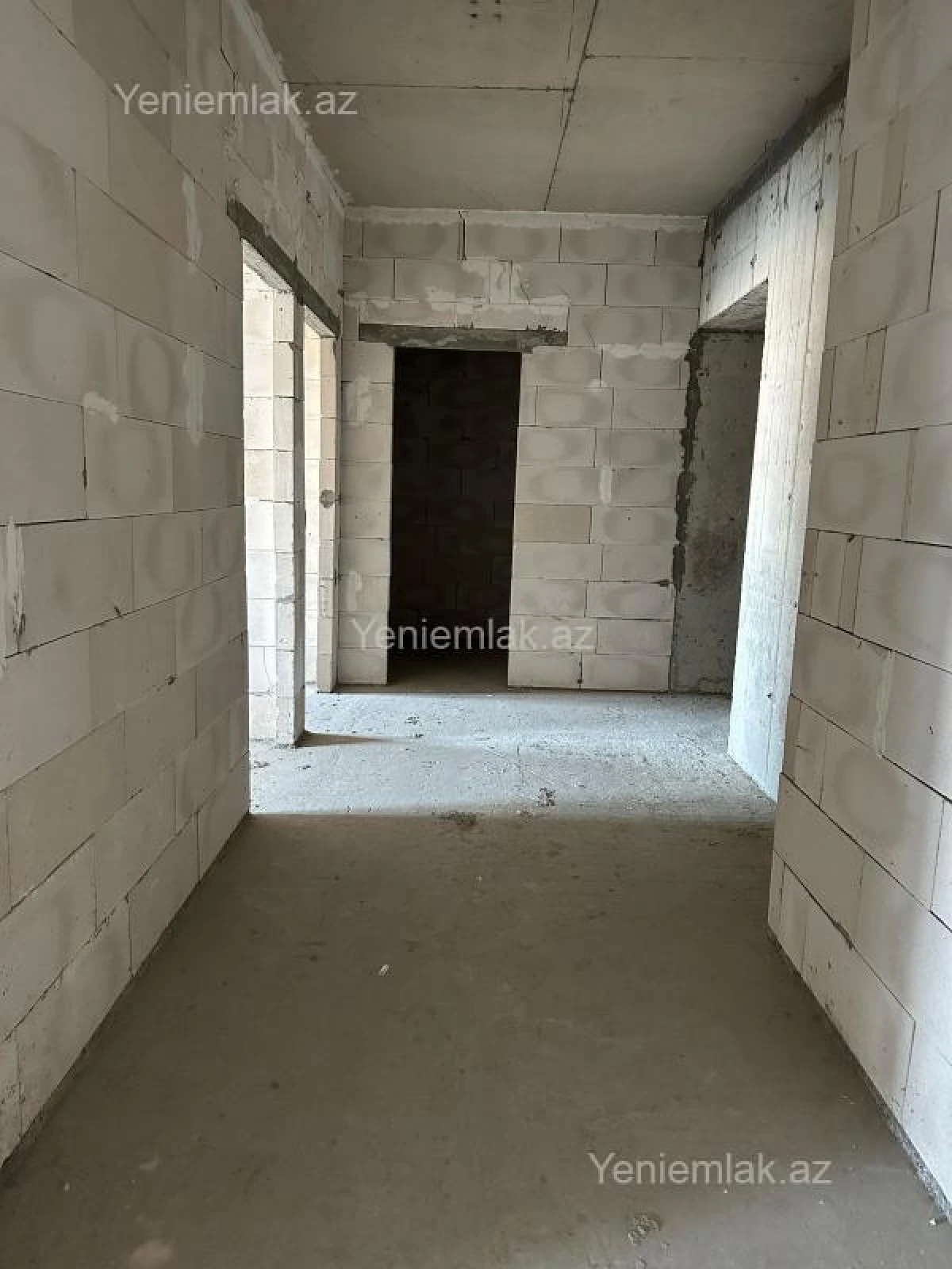 Satılır 2 otaqlı yeni tikili 108 m²