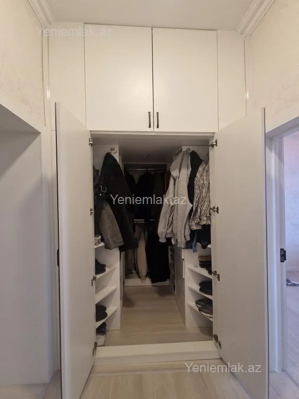Satılır 2 otaqlı köhnə tikili 56 m²