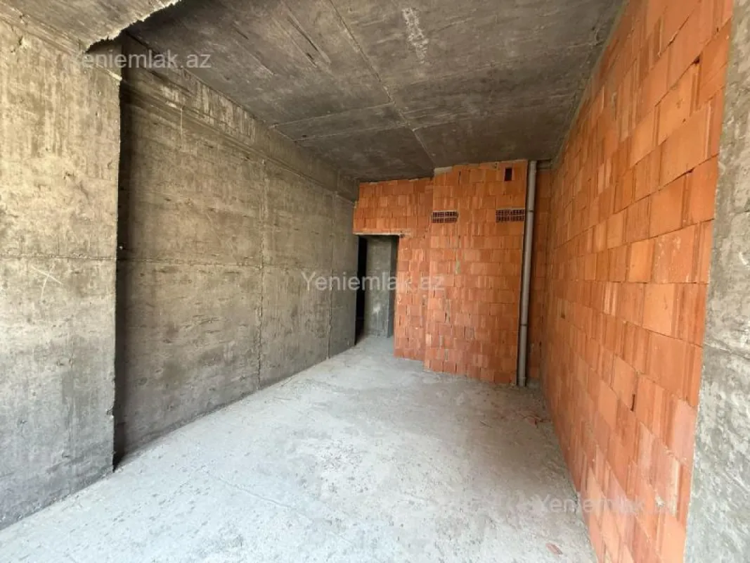 Satılır 3 otaqlı yeni tikili 120 m²