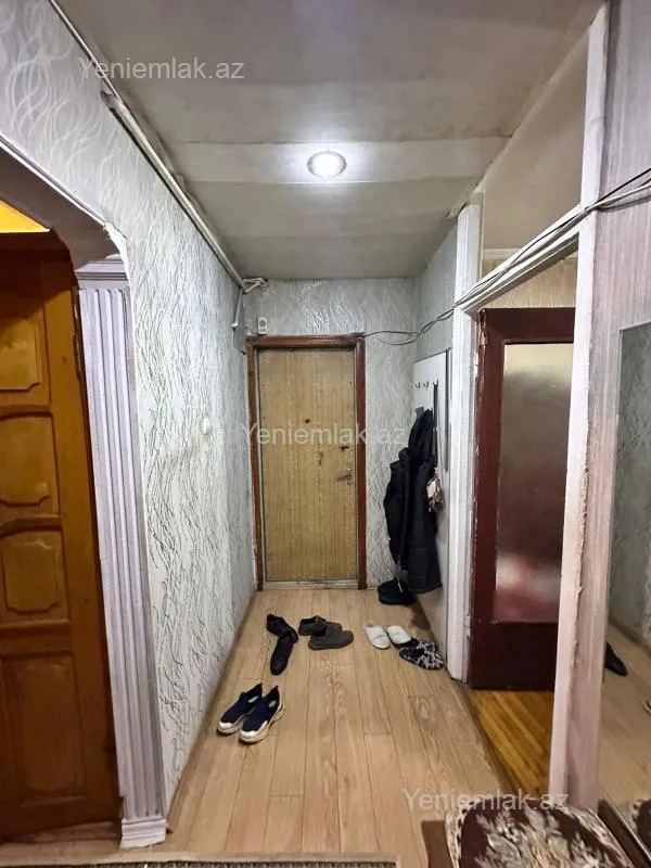 Satılır 3 otaqlı köhnə tikili 85 m²