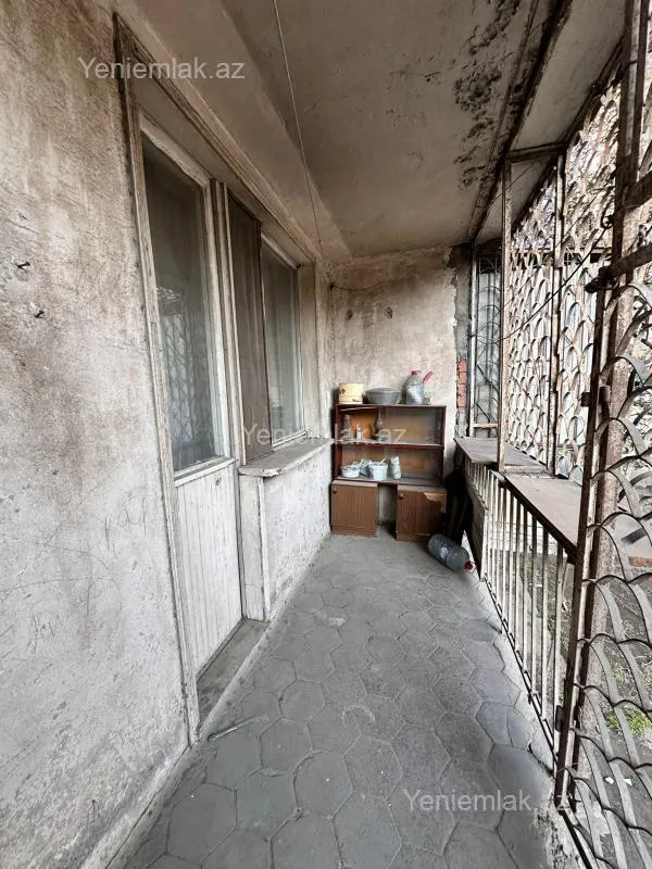 Satılır 3 otaqlı köhnə tikili 85 m²