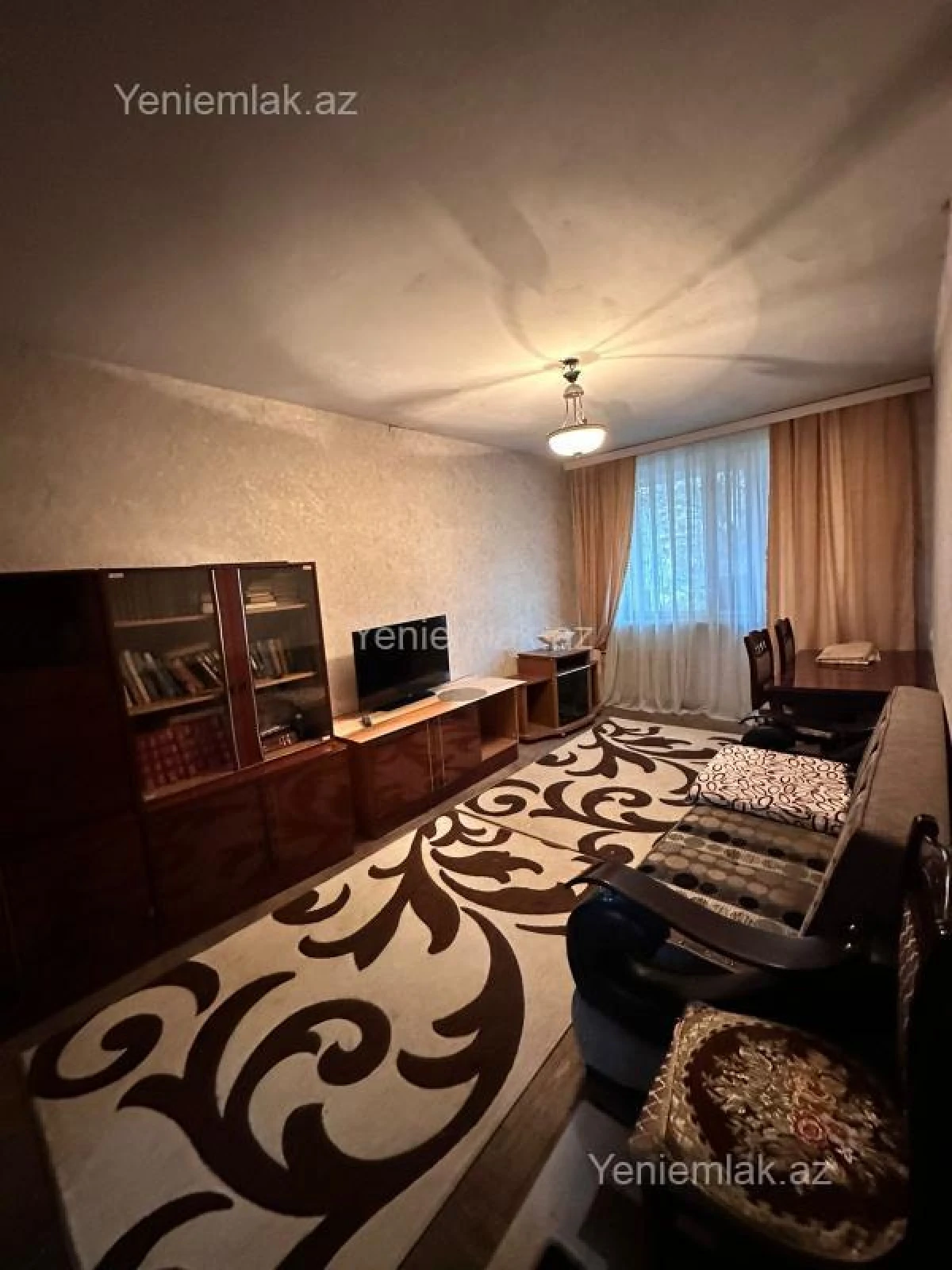 Satılır 3 otaqlı köhnə tikili 85 m²