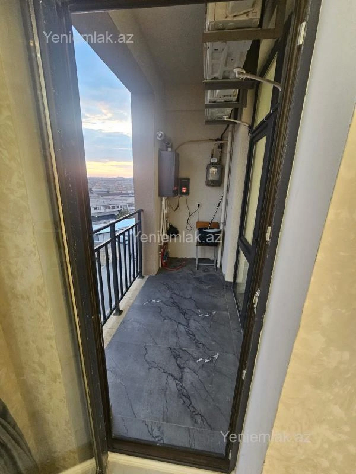 Satılır 2 otaqlı yeni tikili 75 m²