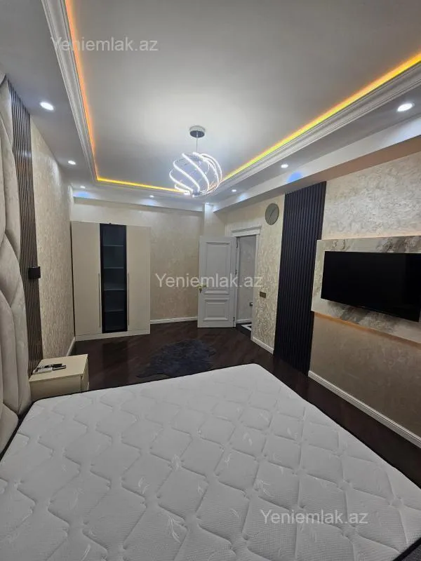 Satılır 2 otaqlı yeni tikili 75 m²