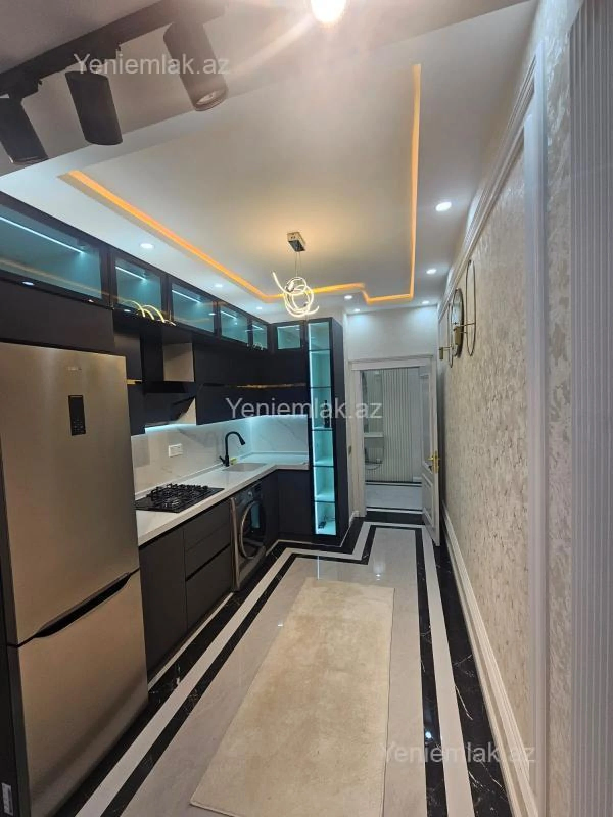 Satılır 2 otaqlı yeni tikili 75 m²