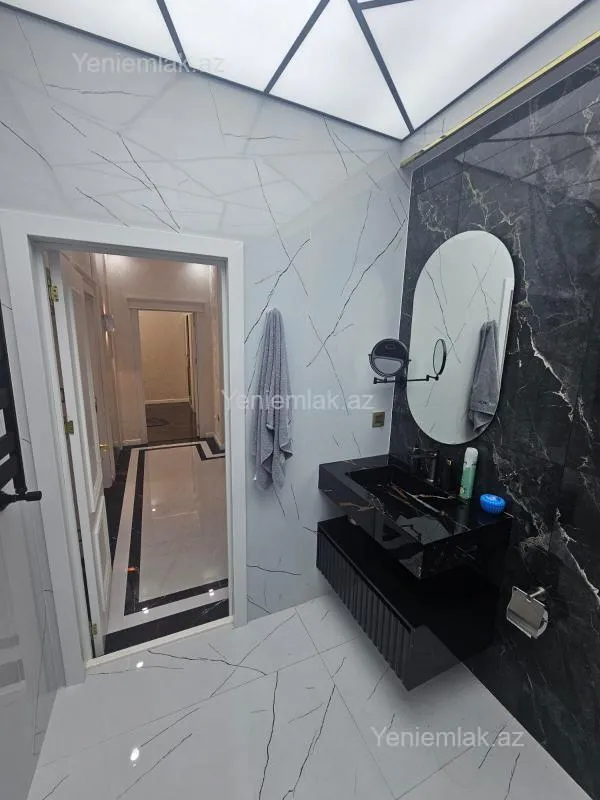 Satılır 2 otaqlı yeni tikili 75 m²