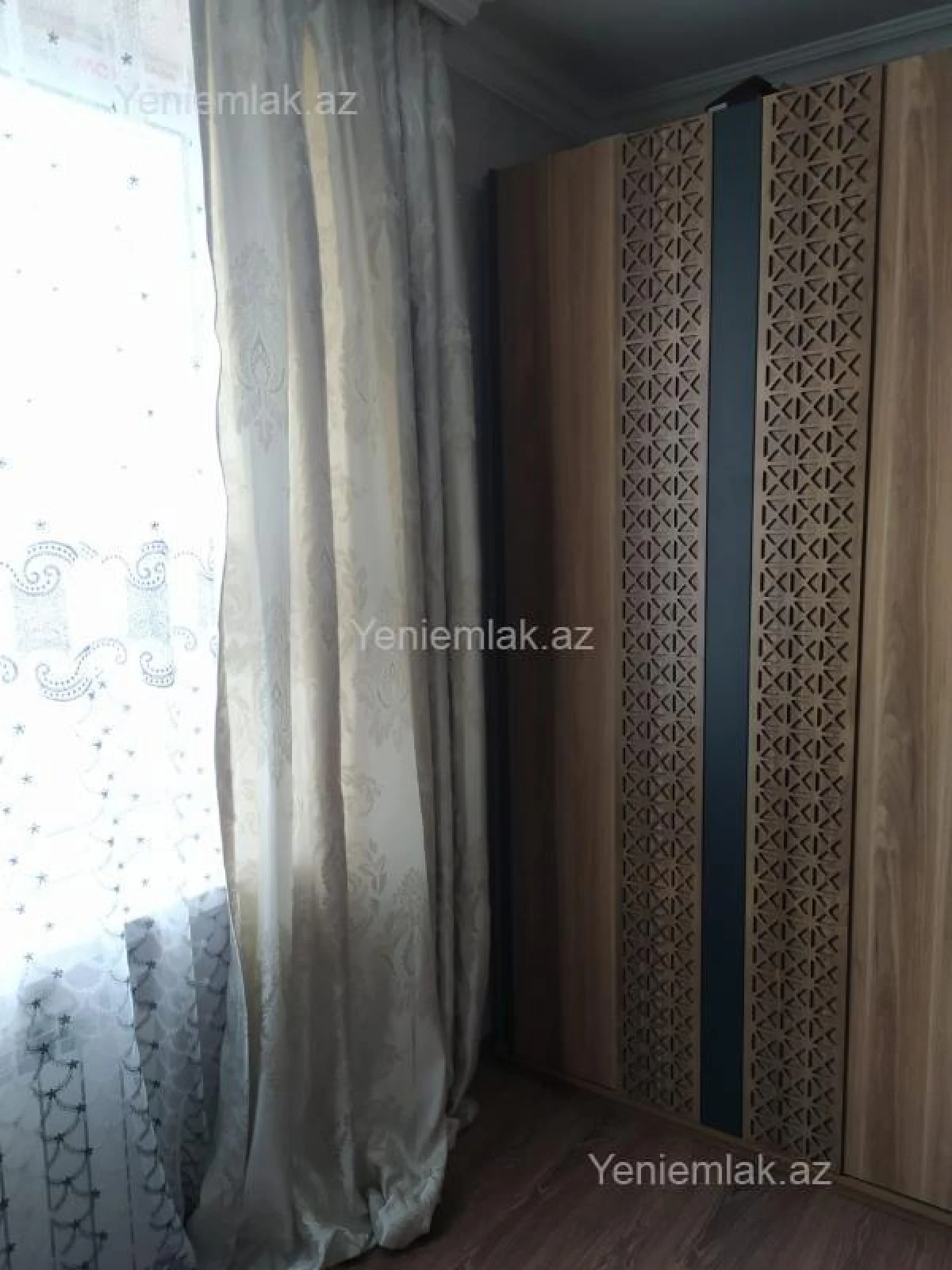 Satılır 2 otaqlı köhnə tikili 50 m²