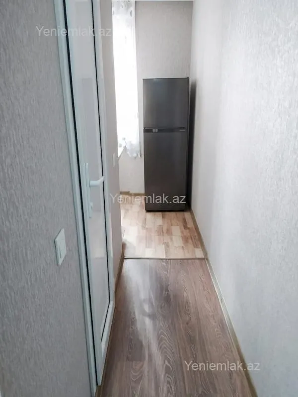 Satılır 2 otaqlı köhnə tikili 50 m²