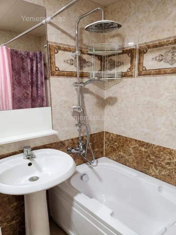 Satılır 2 otaqlı köhnə tikili 50 m²