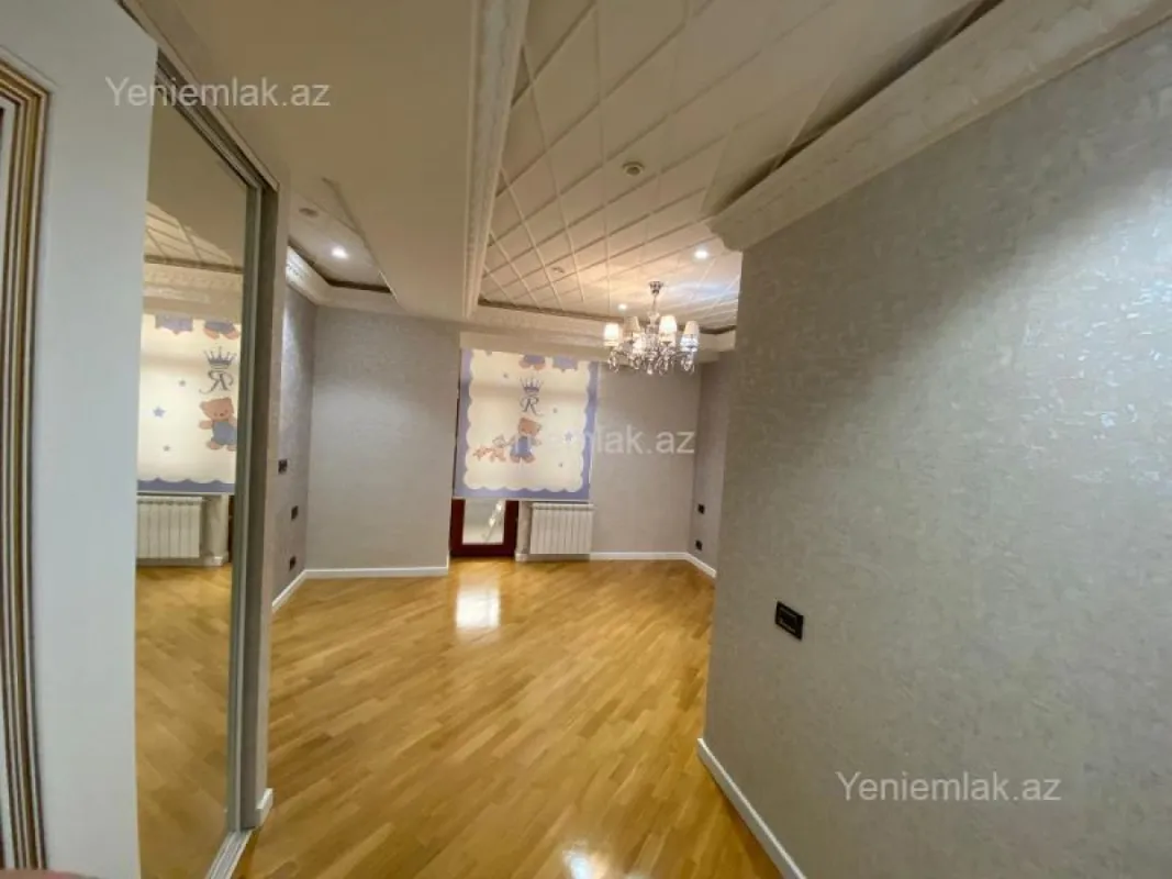 Satılır 6 otaqlı yeni tikili 230 m²