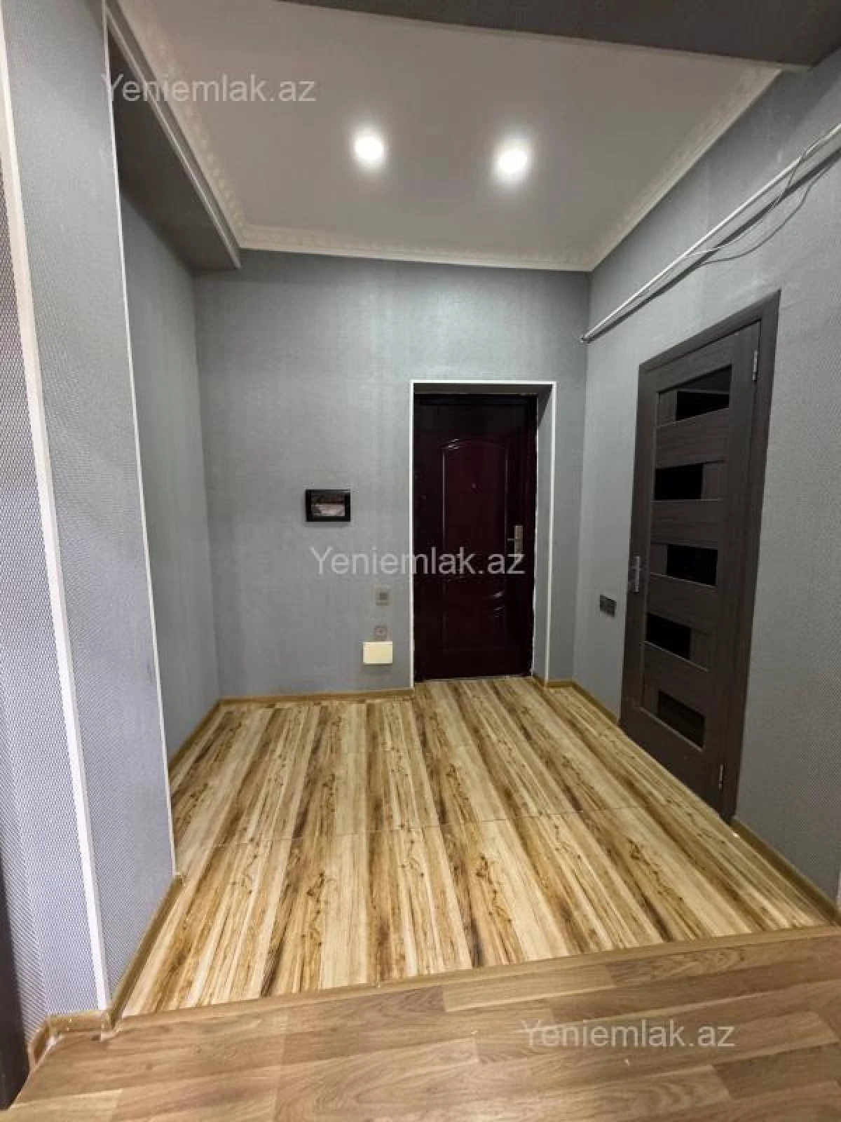 Satılır 2 otaqlı yeni tikili 65 m²