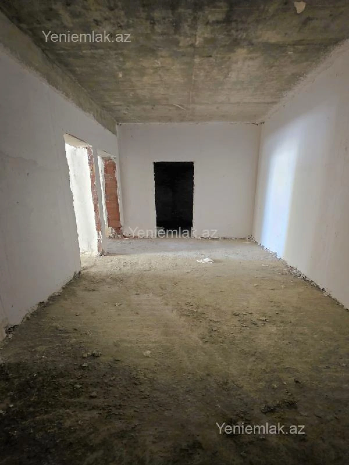 Satılır 2 otaqlı yeni tikili 70 m²