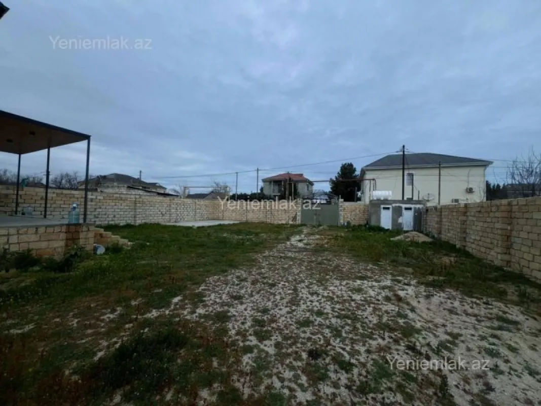 Satılır 2 otaqlı həyət evi 55 m²