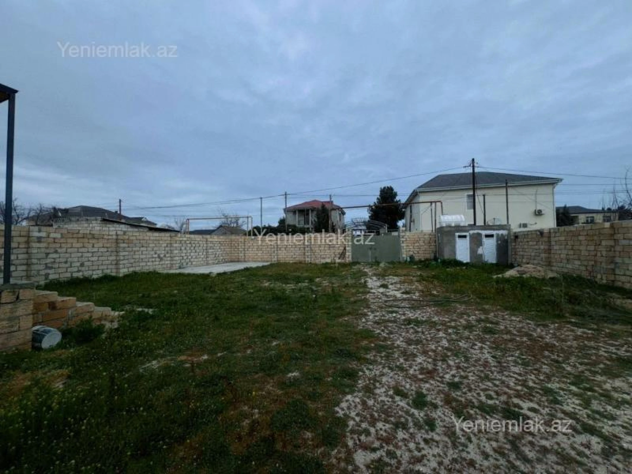 Satılır 2 otaqlı həyət evi 55 m²