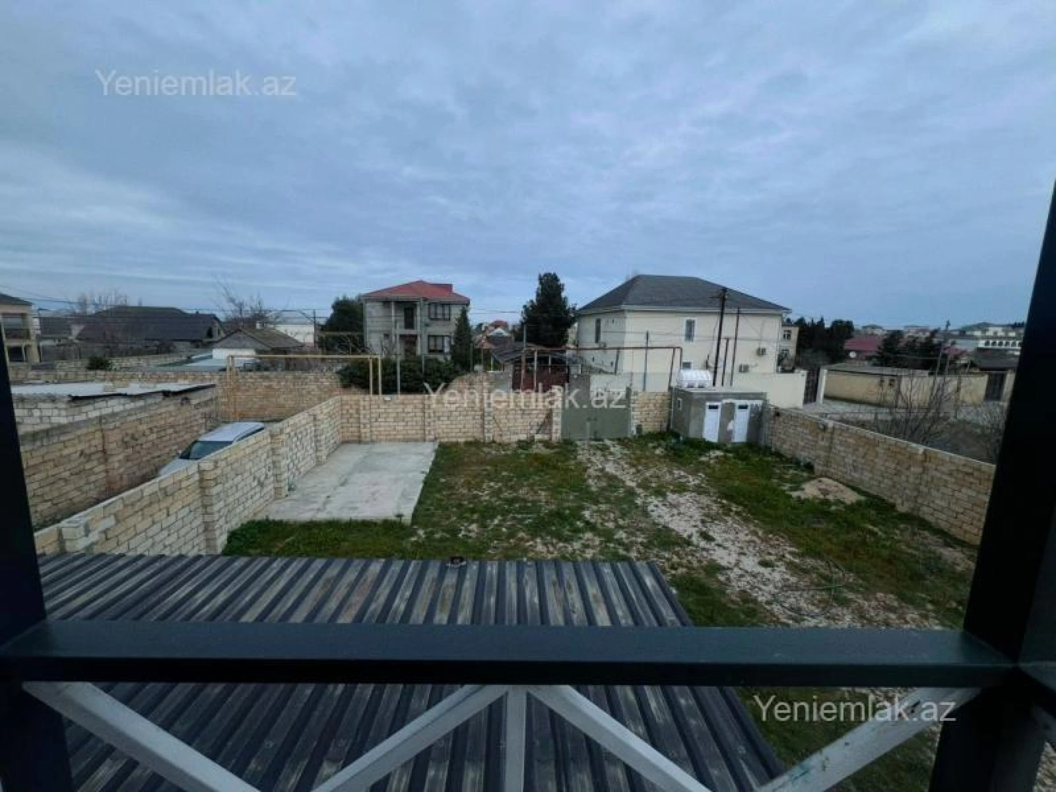 Satılır 2 otaqlı həyət evi 55 m²