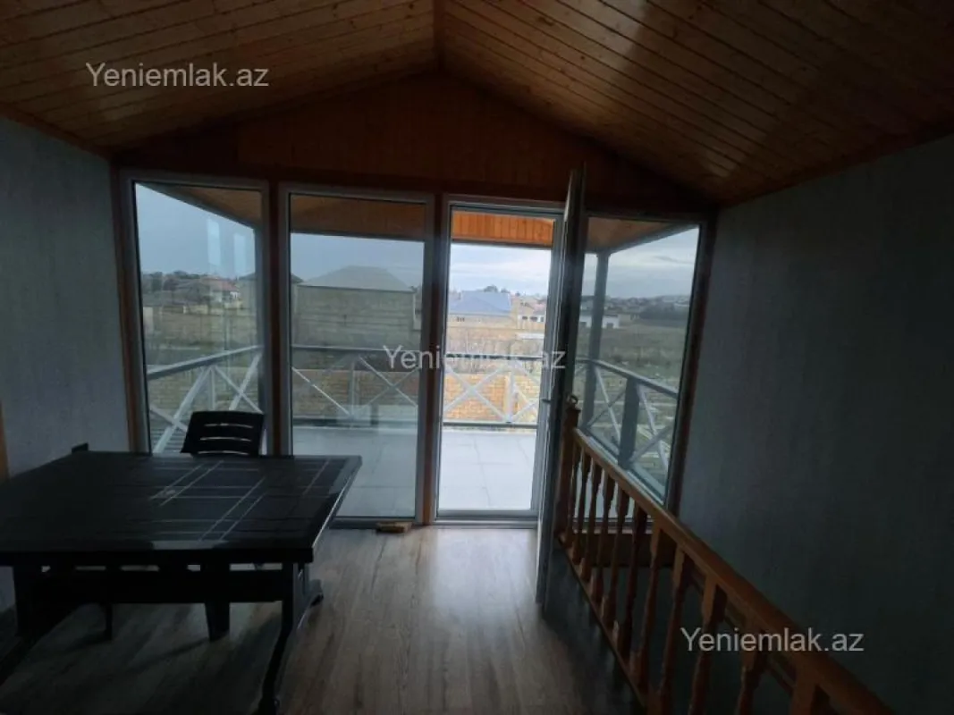 Satılır 2 otaqlı həyət evi 55 m²