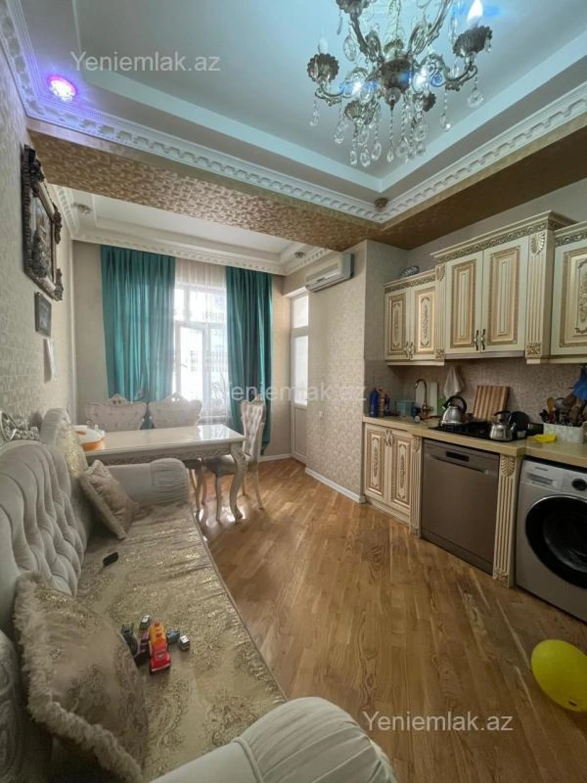 Satılır 4 otaqlı yeni tikili 146 m²