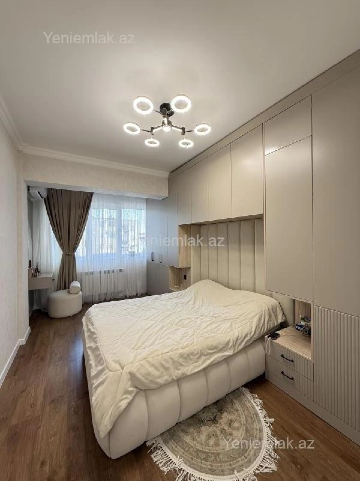 Satılır 3 otaqlı yeni tikili 136 m²