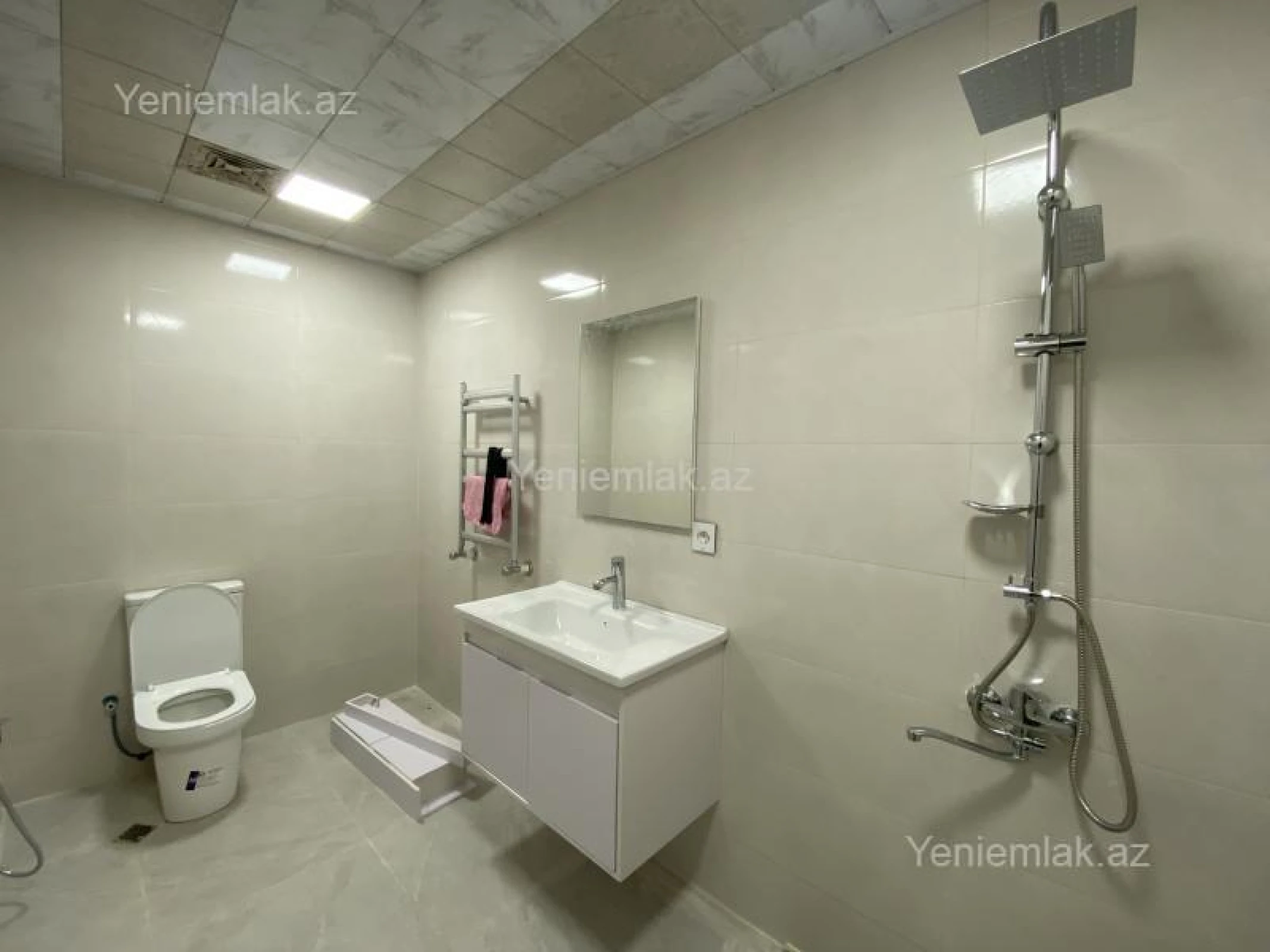 Satılır 2 otaqlı yeni tikili 72 m²