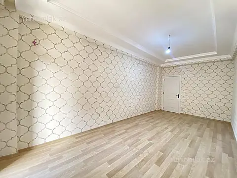 Satılır 2 otaqlı yeni tikili 72 m²