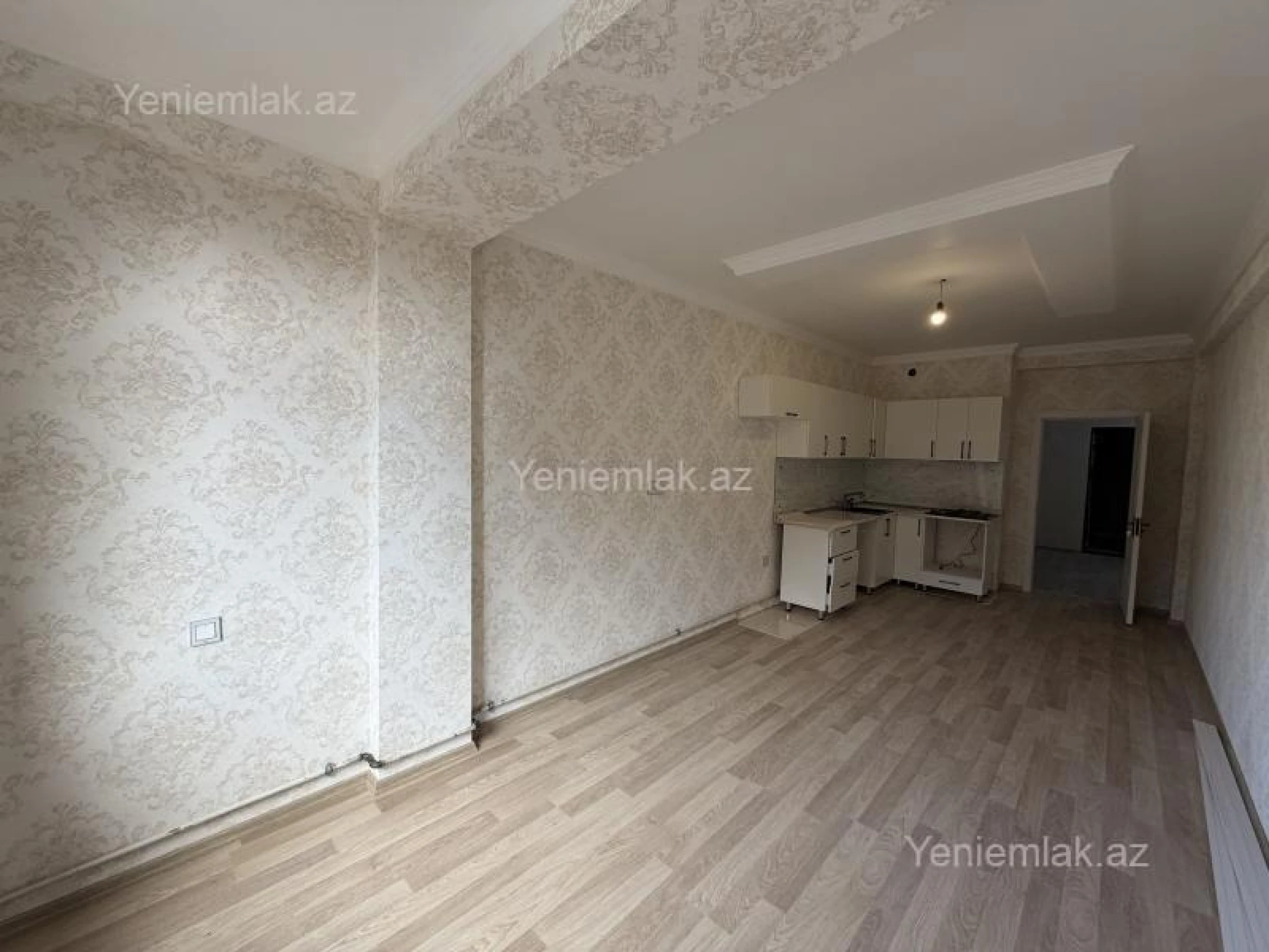 Satılır 2 otaqlı yeni tikili 82 m²