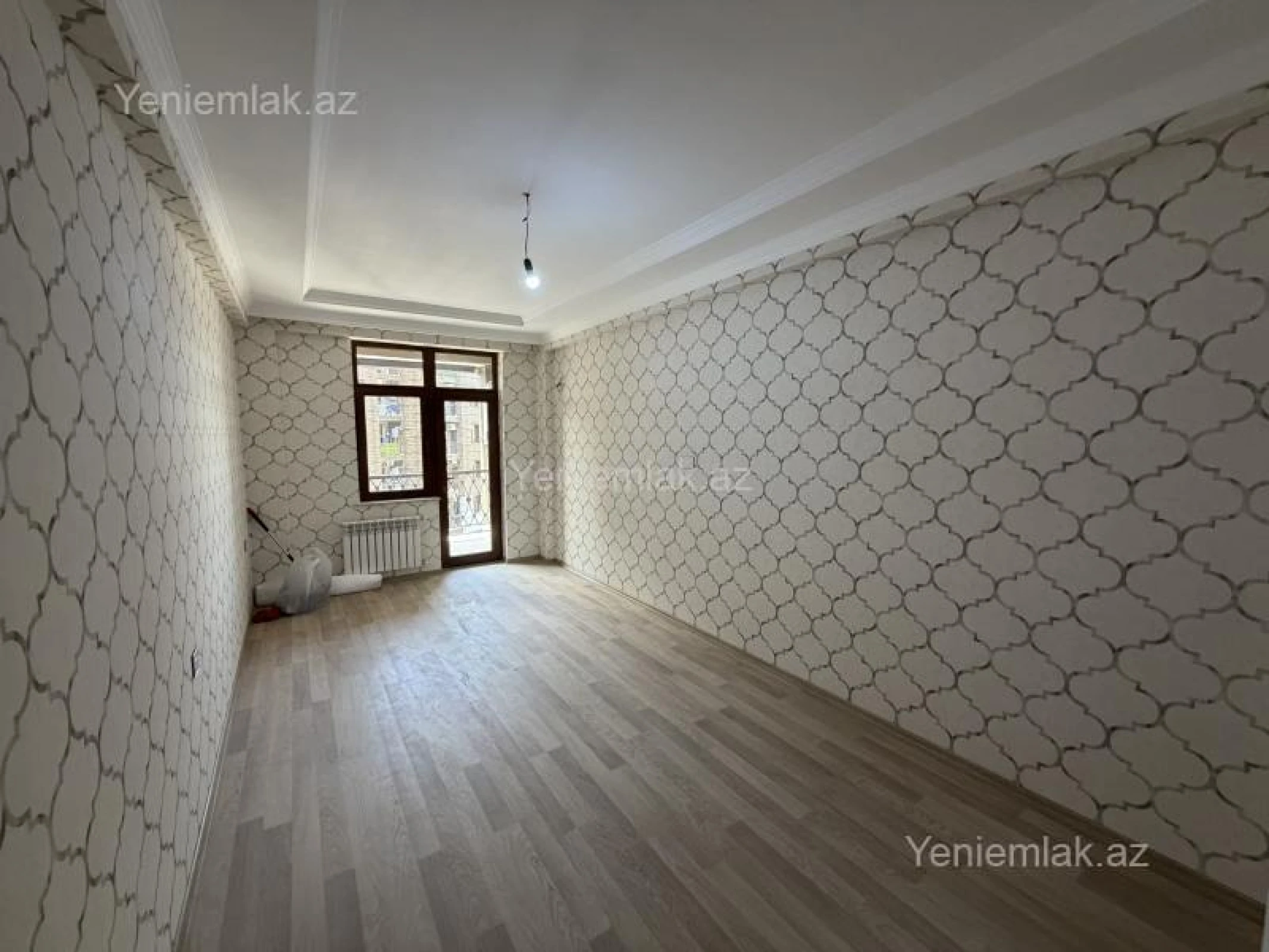 Satılır 2 otaqlı yeni tikili 82 m²