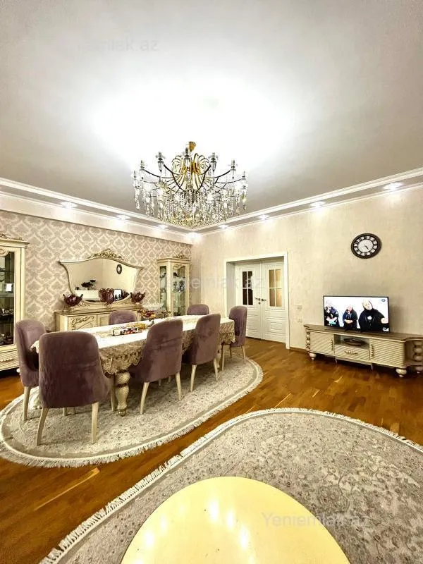 Satılır 4 otaqlı yeni tikili 160 m²