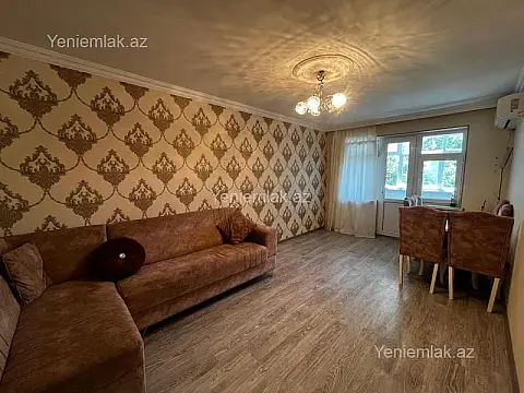 Satılır 2 otaqlı köhnə tikili 46 m² — Sumqayıt, 4-cü mikrorayon 2 otaq 46.00 m²