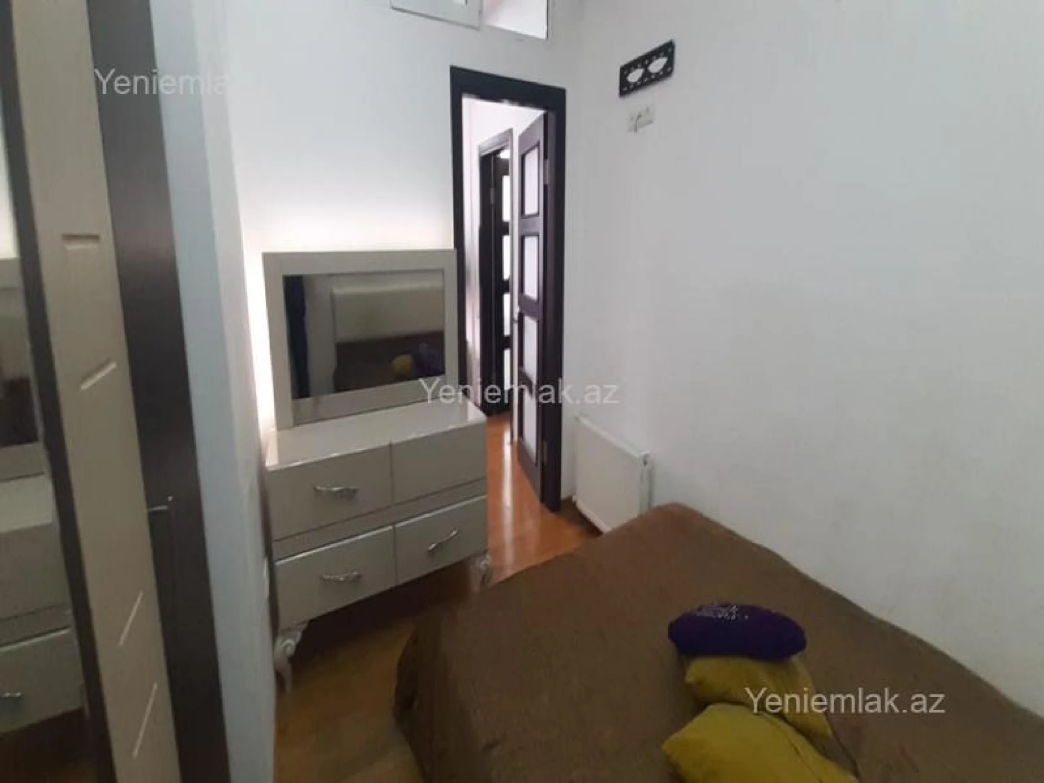 Satılır 3 otaqlı yeni tikili 65 m²