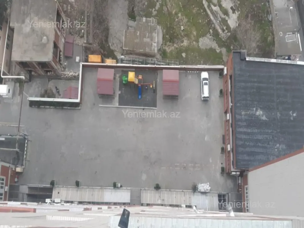 Satılır 3 otaqlı yeni tikili 65 m²